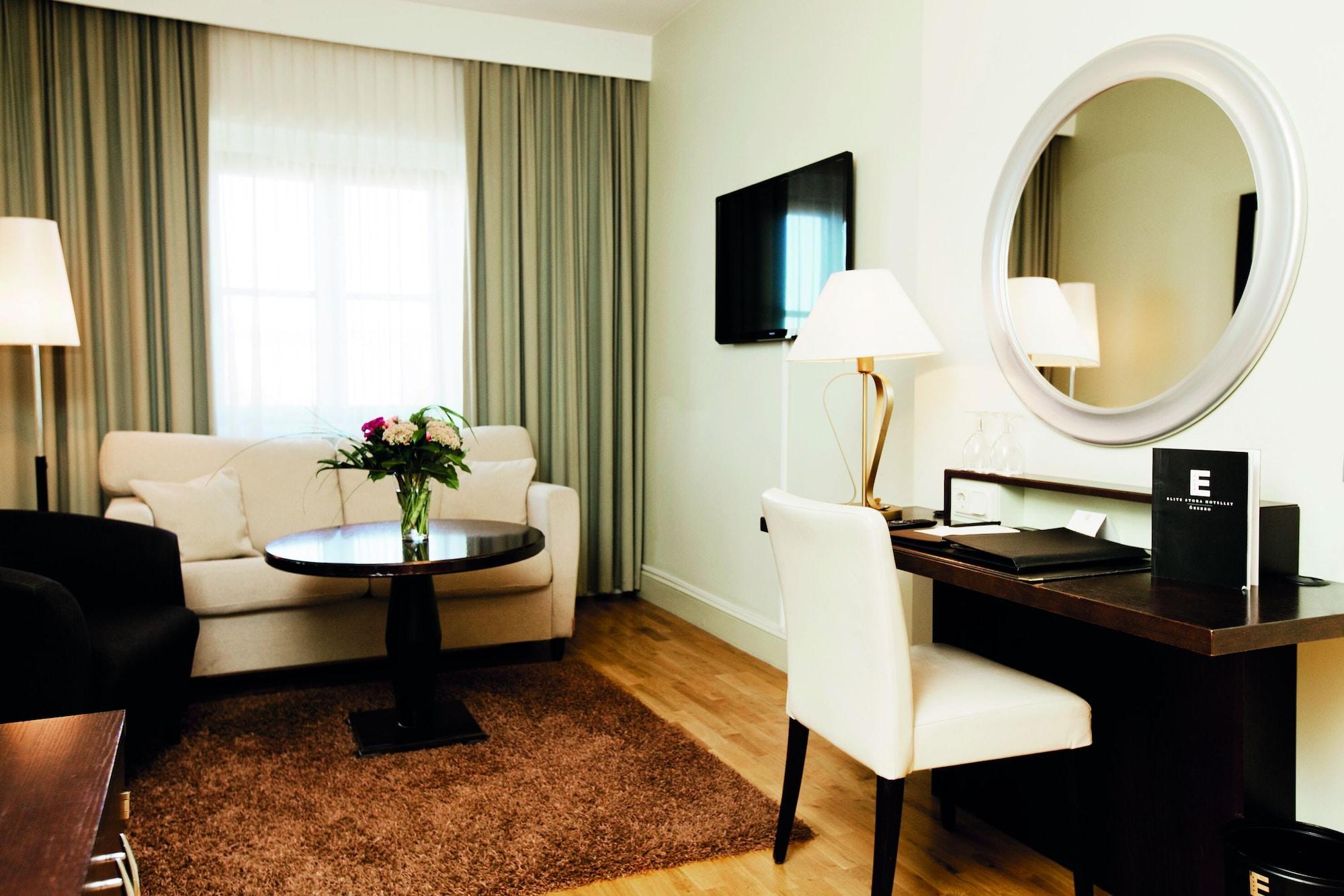 Elite Stora Hotellet Oerebro Bagian luar foto