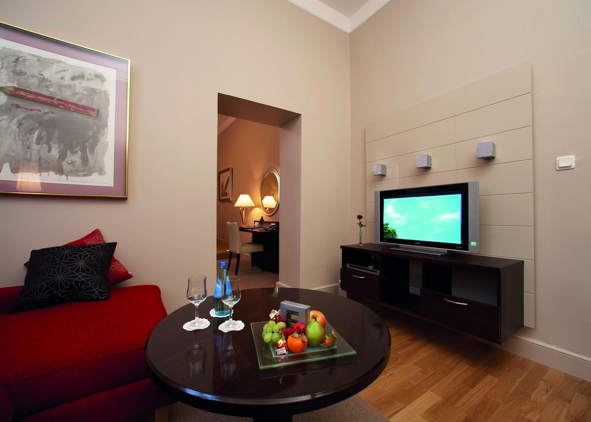 Elite Stora Hotellet Oerebro Bagian luar foto